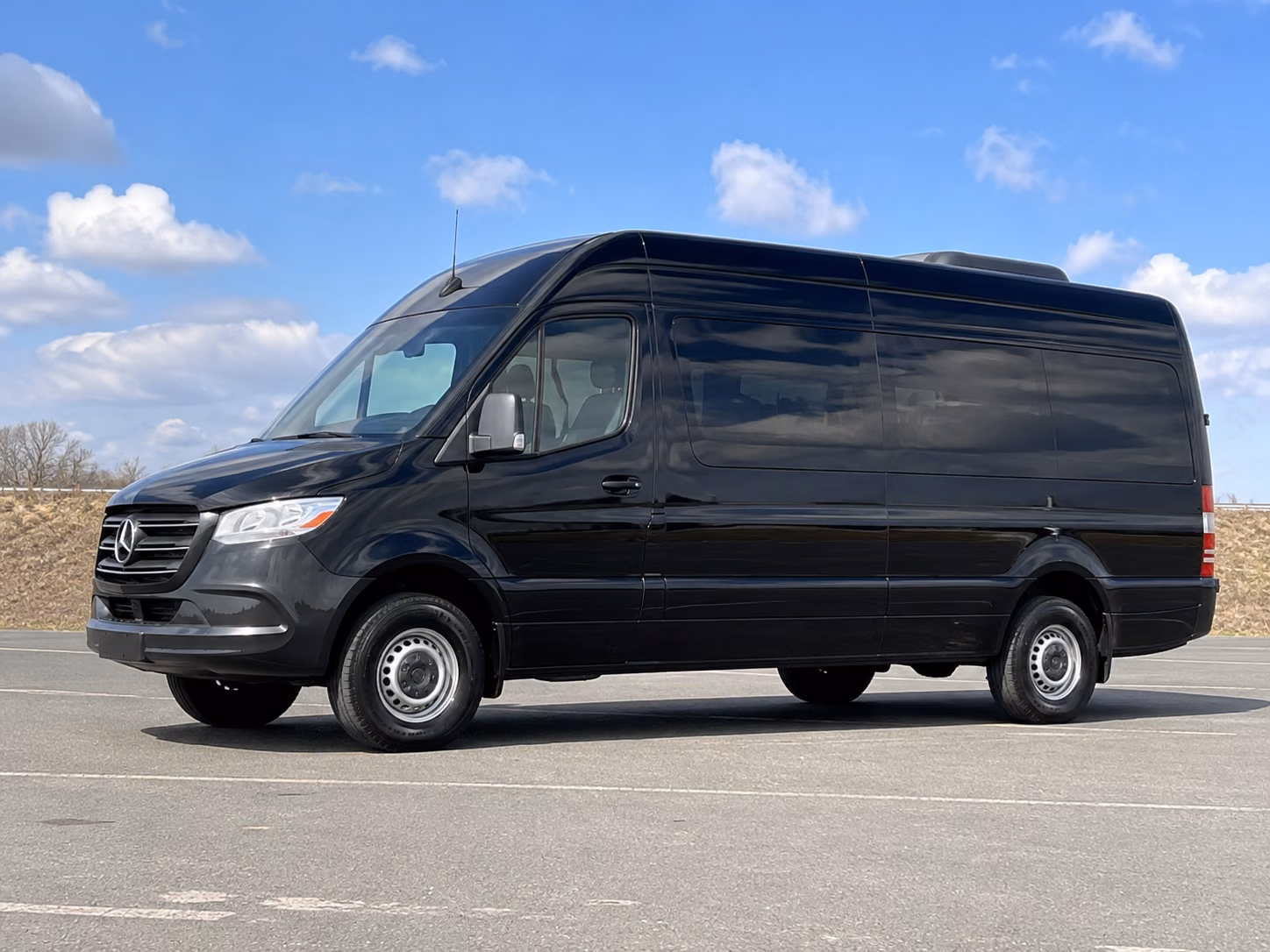 fall river airport shuttles for your travel needs