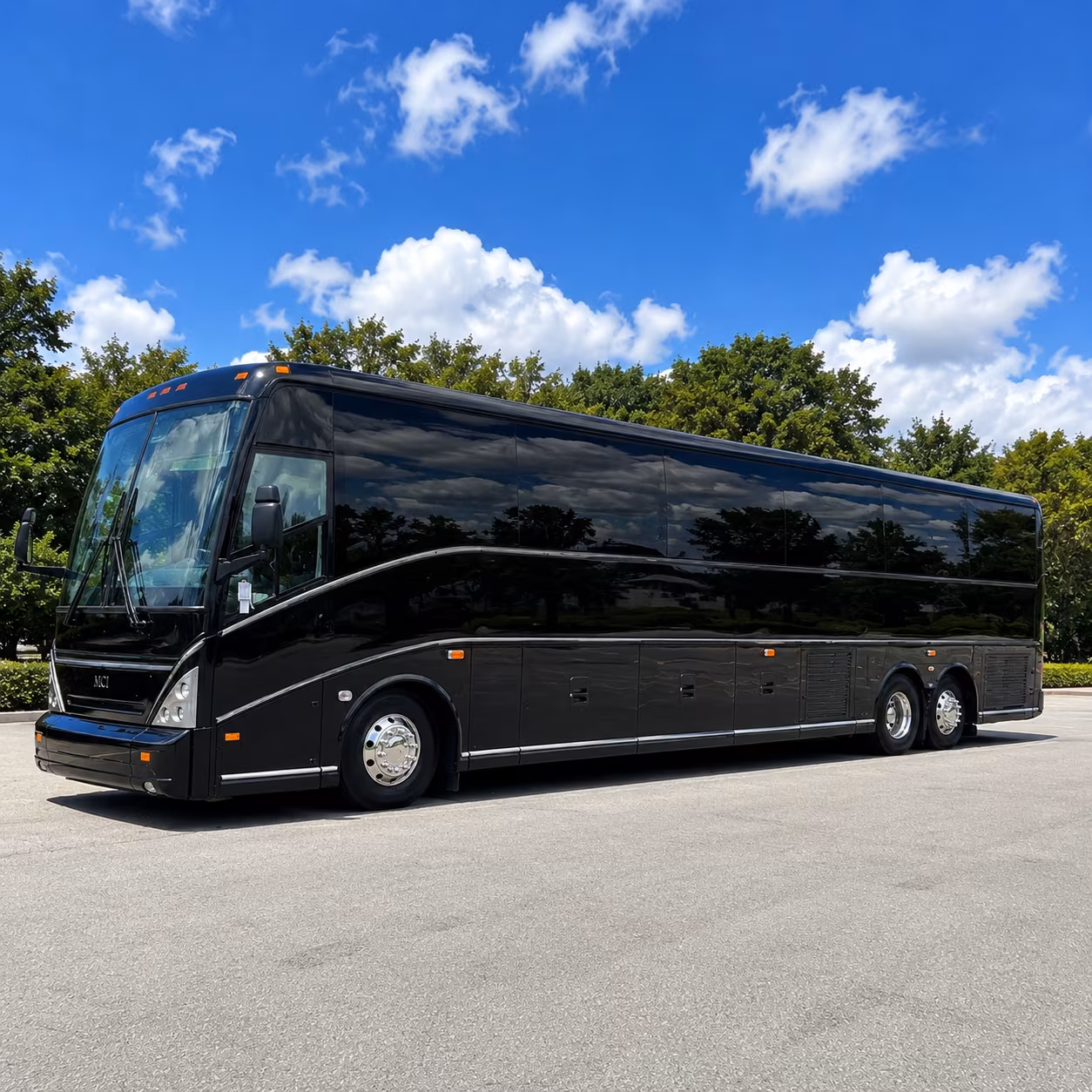 finding ada accessible buses for government and military groups in worcester