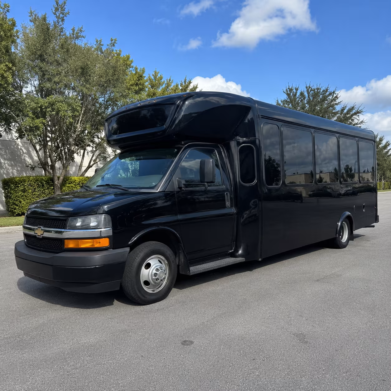 lynn bus rentals
