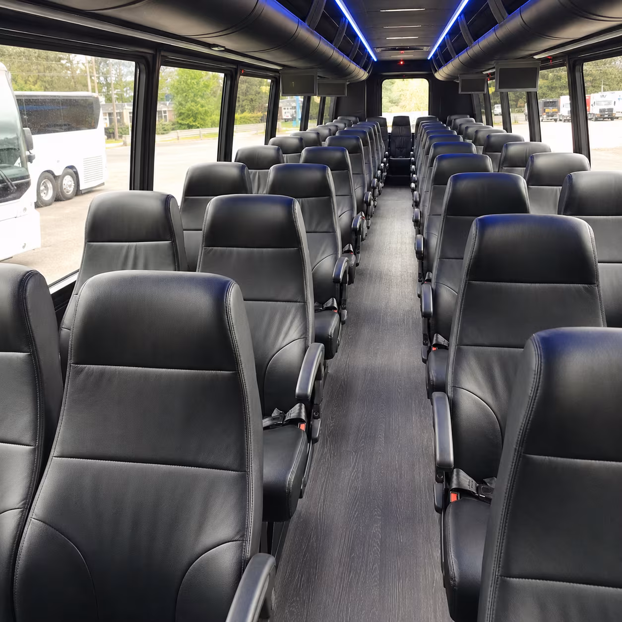 lynn private airport shuttle bus rentals in lynn