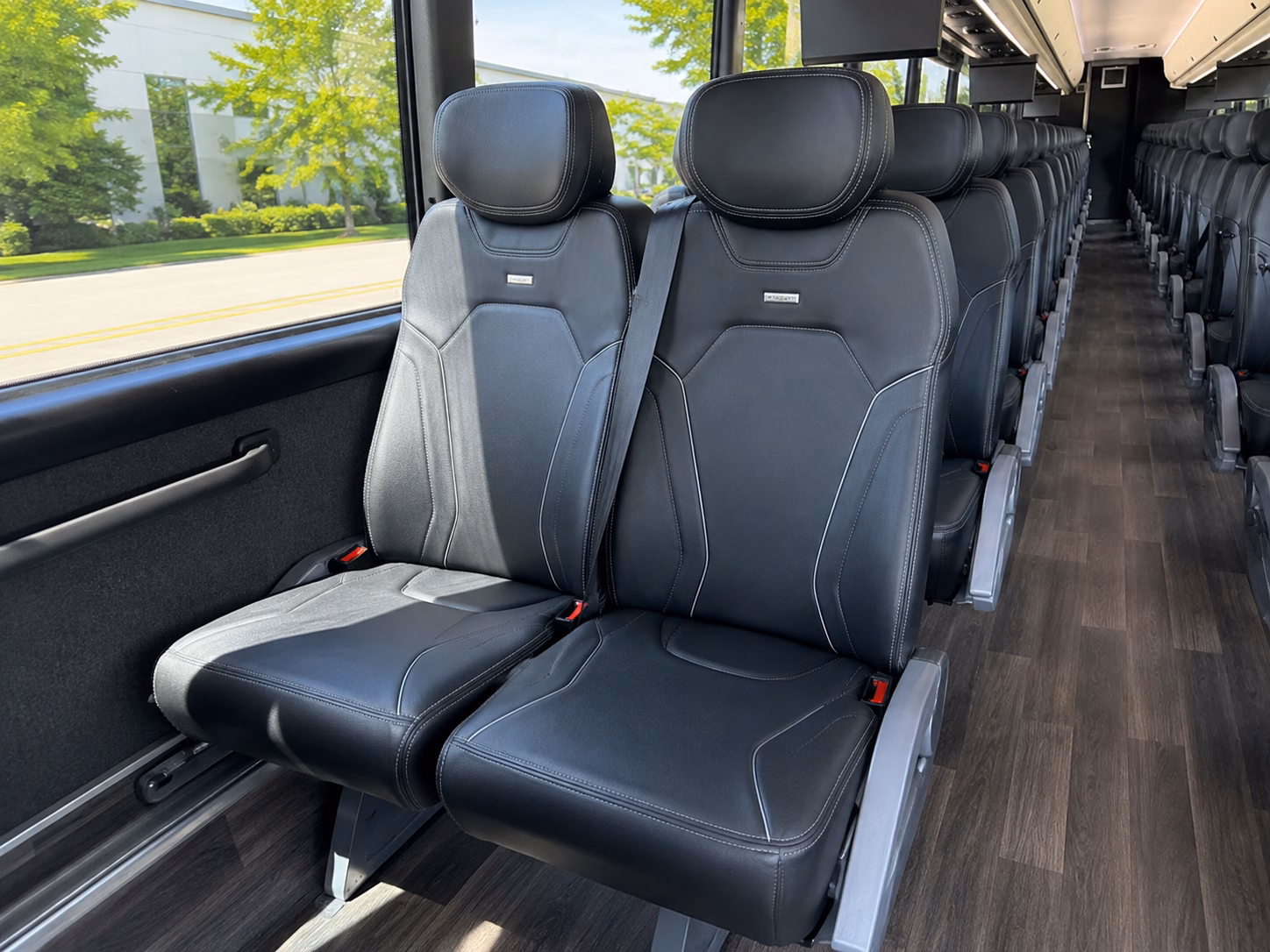 lynn seamless transportation to lynn private events