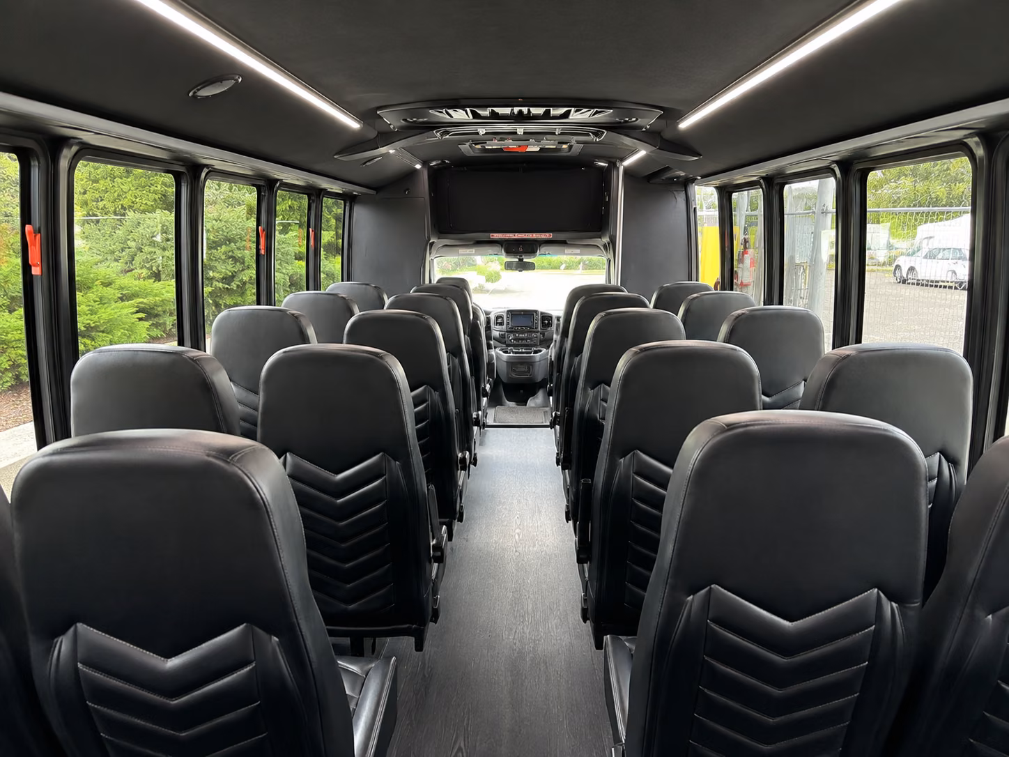 manchester private airport shuttles for manchester pickups and drop offs