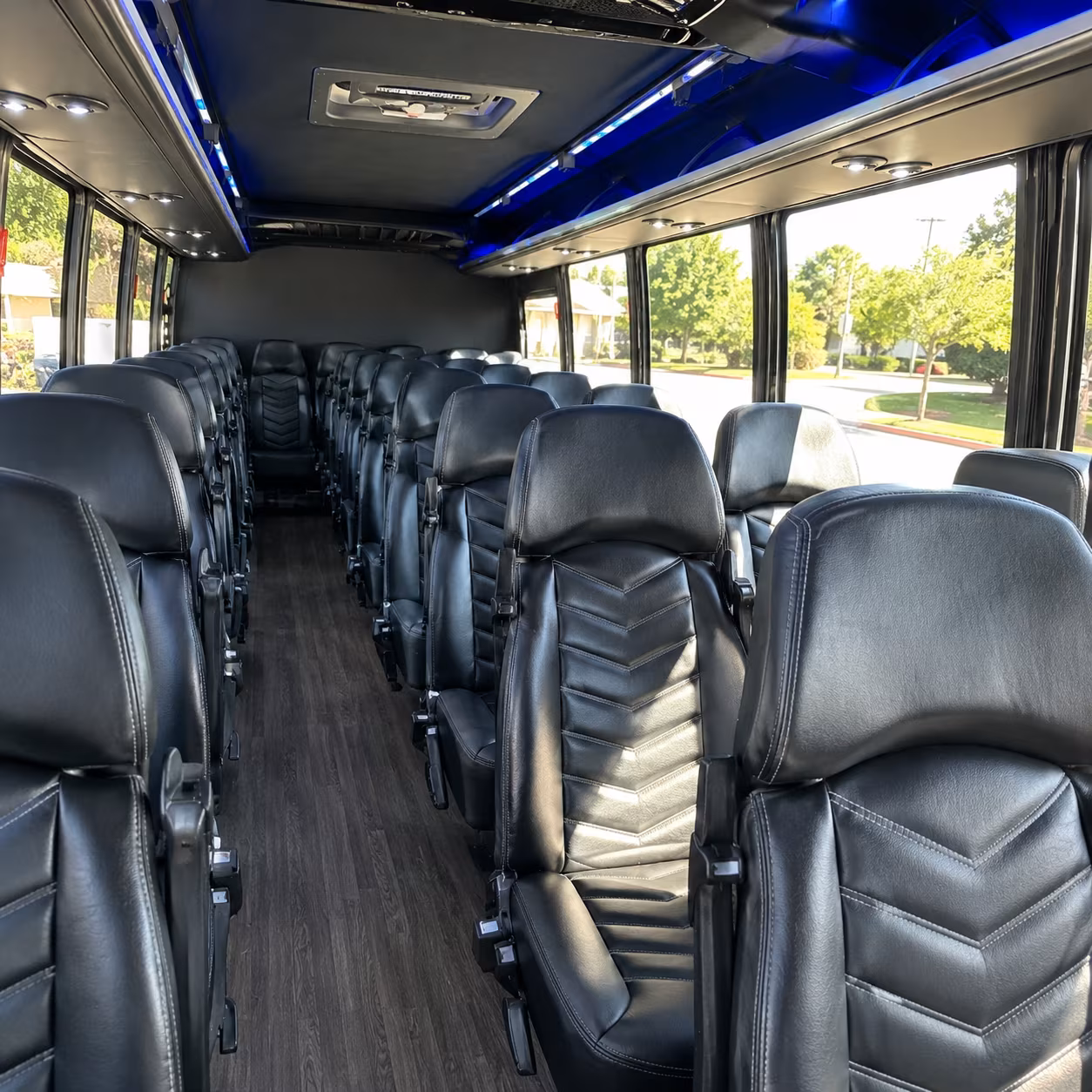 warwick bus rentals