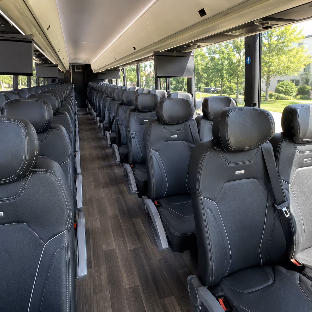 warwick charter bus rentals for teams and fans traveling to away games