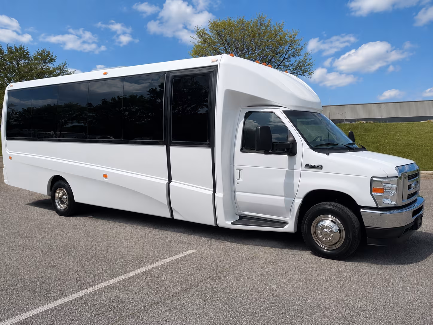 worcestercharterbuscompany com connects you to wine tour buses for bachelorettes birthdays and every group occasion